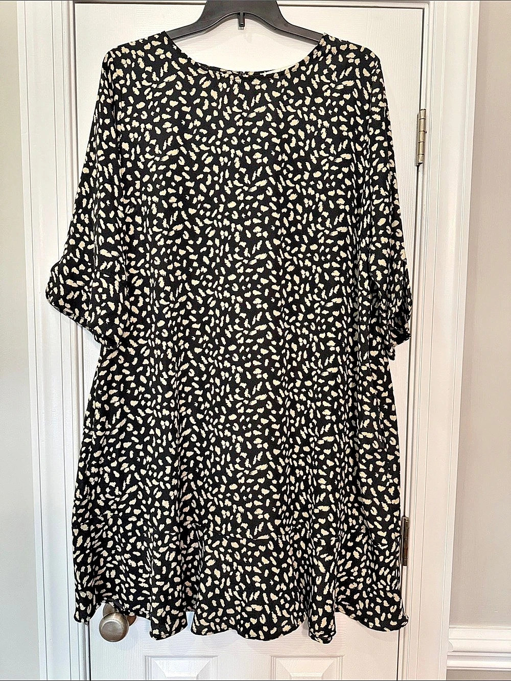 Davi & Dani Animal Print Mini Dress Black Size 1XL Like New